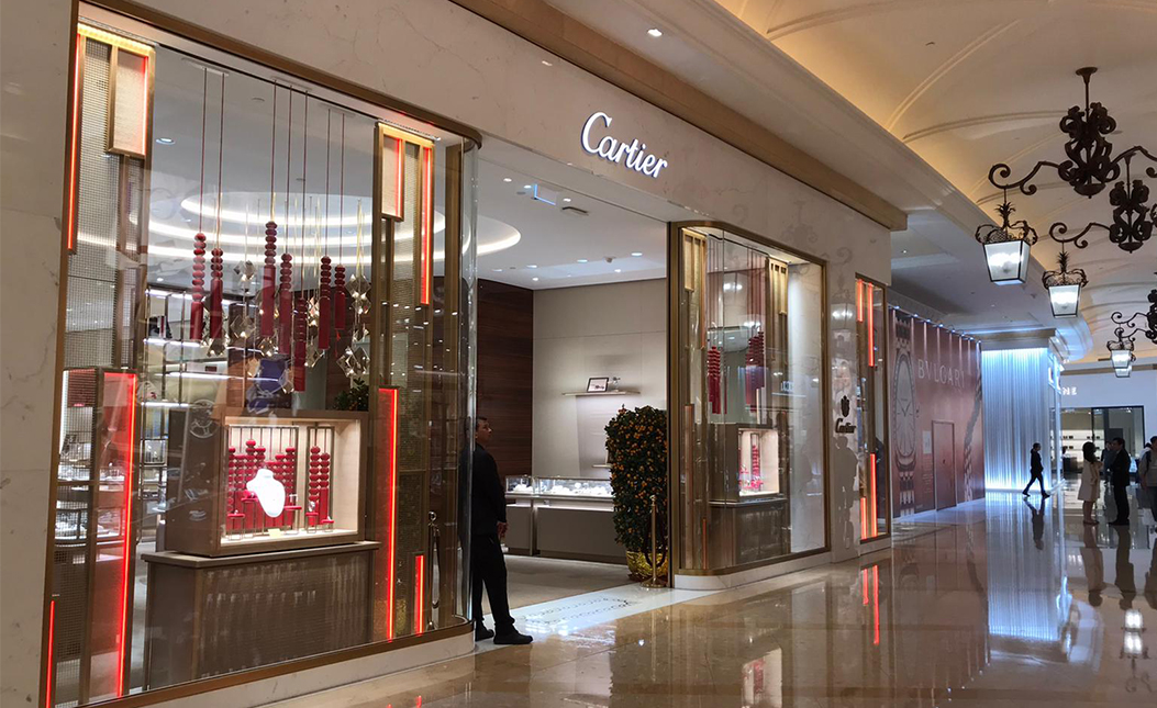 Window display production