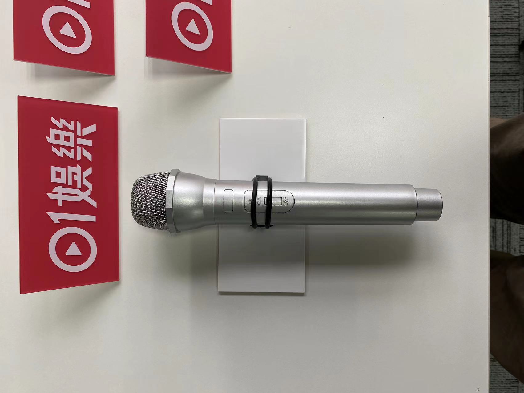 Mic 牌/Mic tag/ 咪牌